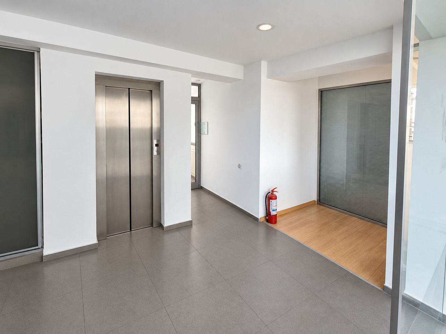 Clădire de birouri 680 mp de vânzare, Foișorul de Foc, centru - Poză 16
