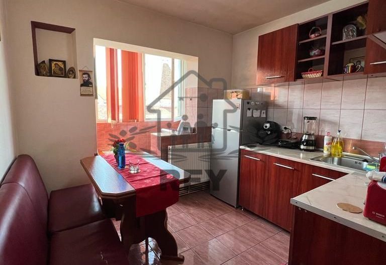 Apartament decomandat de vânzare zona Bâlea 2 camere 2 balcoane - Poză 7