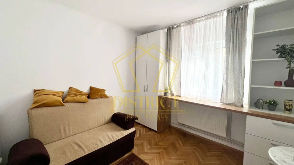 Apartament spatios cu 3 camere I Complexul Studentesc - Poză 3