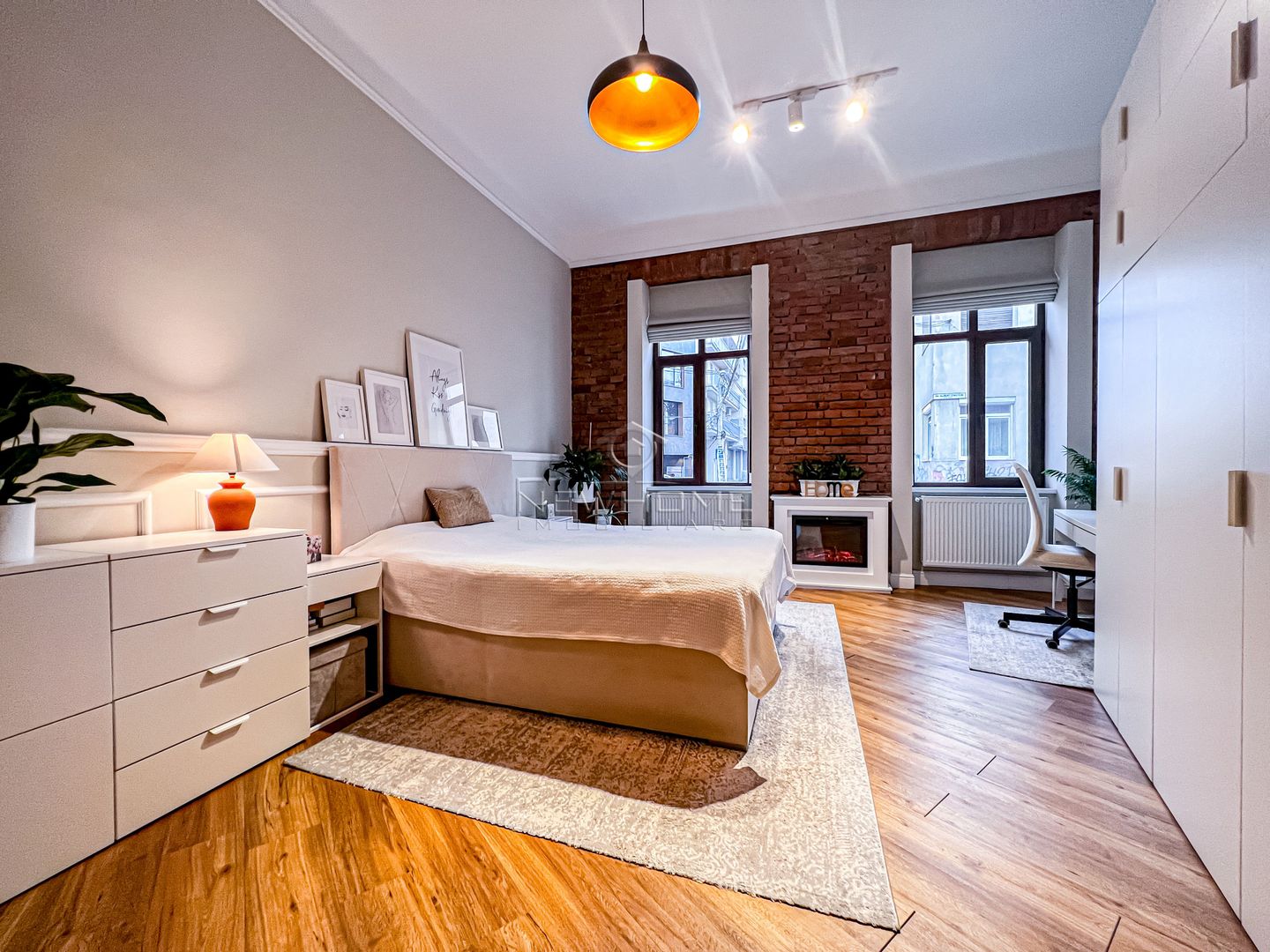 COMISION 0 %  Apartament 3 camere, zona ULTRACENTRAL - Poză 2