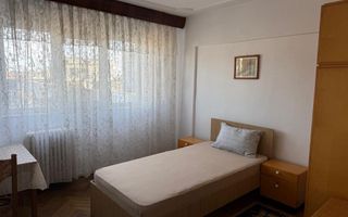 Apartament 3 camere de inchiriat ultracentral - Poză 4