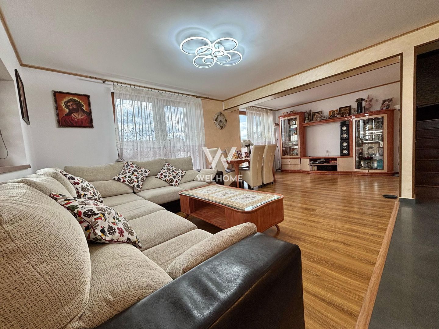 Casa 5 camere cu teren generos si CARPORT - Cartierul Arhitectilor - Poză 8