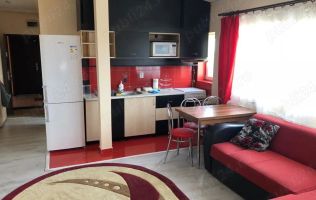 Piata verde, mansarda cu 2 camere, centrala proprie.