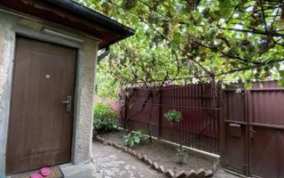 Casa de vanzare curte individuala zona Stefan cel Mare - Poză 3