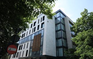 De Gaulle residence, Arcul de Triumf \ De Gaulle residence,