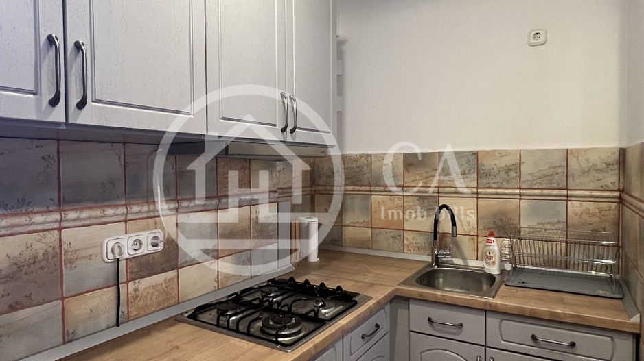 Apartament cu 3 camere de inchiriat Ultracentral Oradea - Poză 7