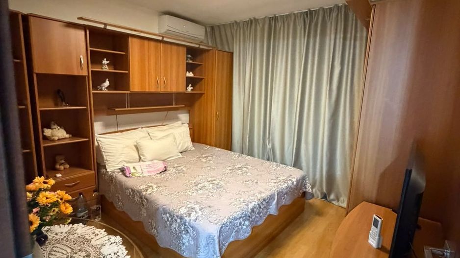 Apartament 3 camere decomandat-Zona Steaua-Shopping City-Mobilat - Poză 2