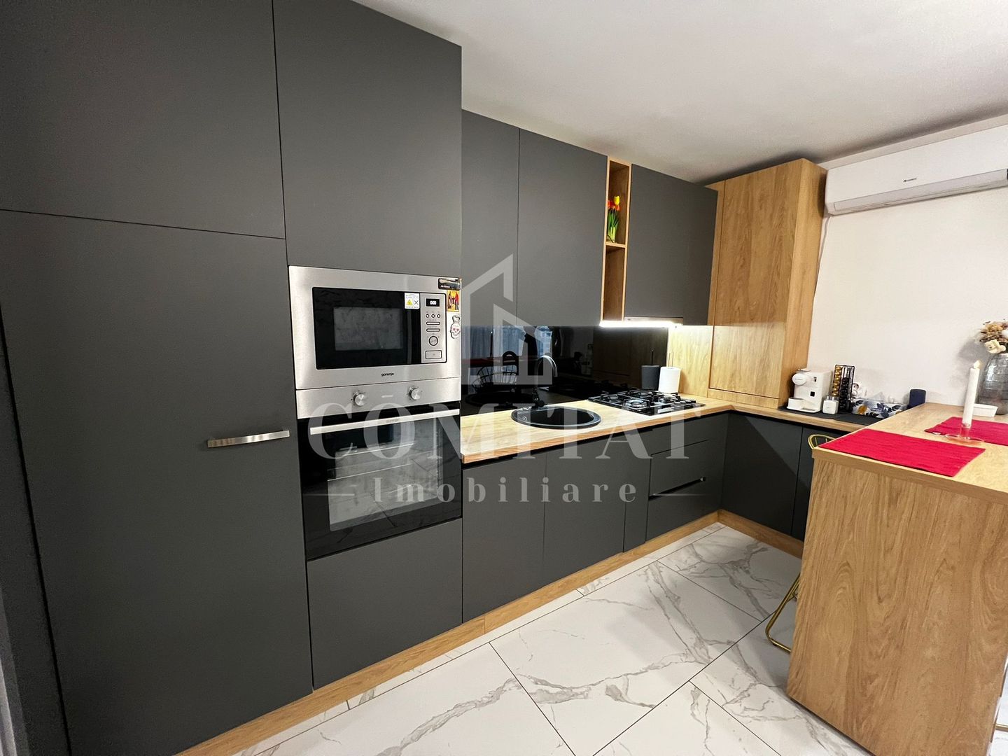 Apartament la cheie cu 2 camere | Balcon 14 mp | Zona Vivo Mall - Poză 3