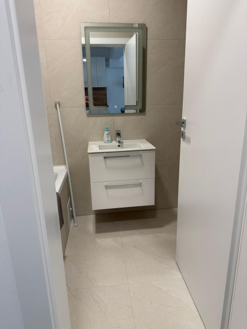 Apartament 2 camere la parter inalt de vanzare in Prima Arena - Poză 12