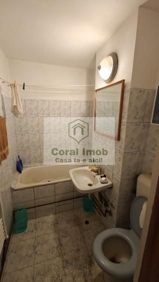 Vand apartament zona linistita - Poză 10