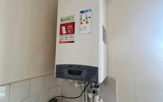 Apartament 2 camere decomandat Tractorul etaj 3 centrală termică nouă - Poză 11