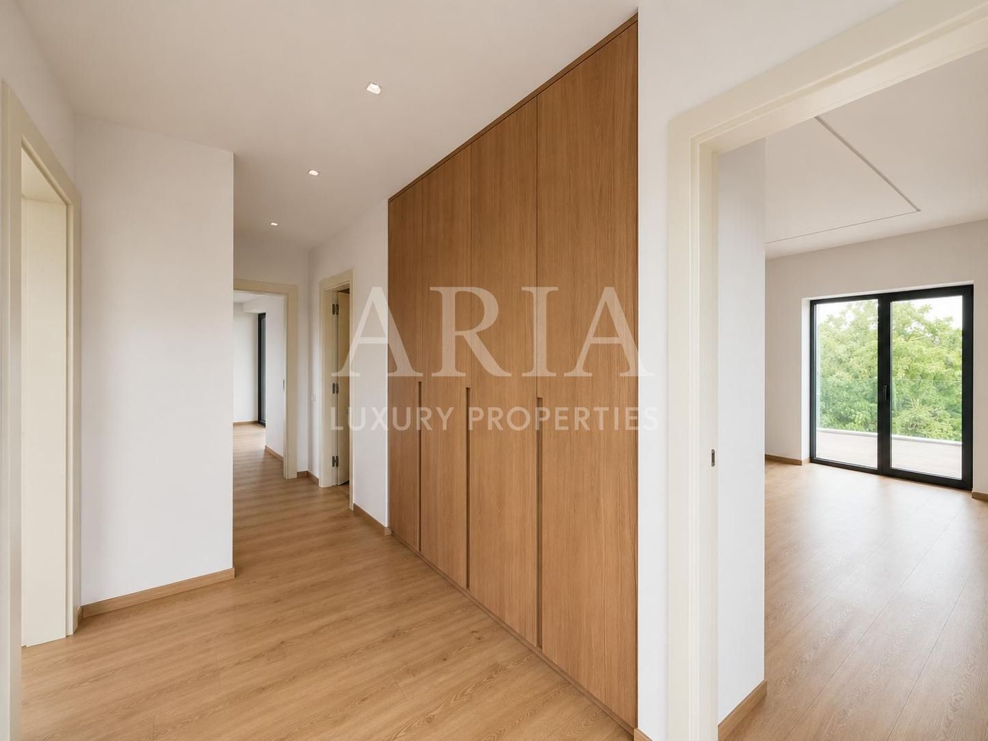 Vilă Ultra-Luxury | Lângă Pădure | Piscină Privată - Poză 21