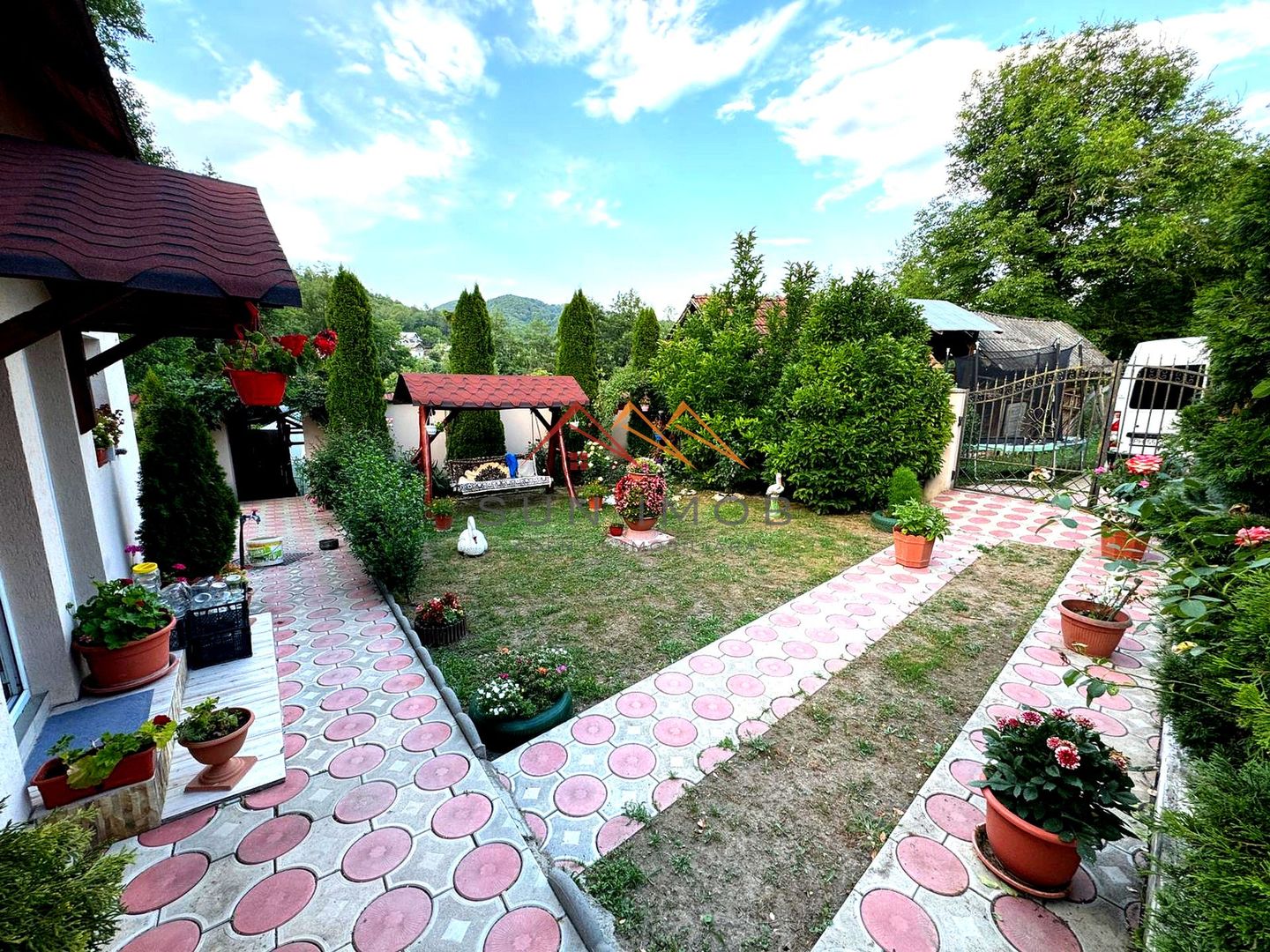 Casa 4 camere, anexe, recent renovata, foisor, teren 781mp, Izvoru, DB - Poză 12