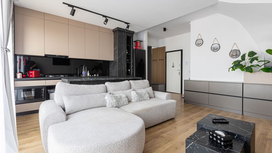 De Inchiriat Apartament 3 Camere de Lux, pe 2 Nivele, Sebastian sect.5 - Poză 2