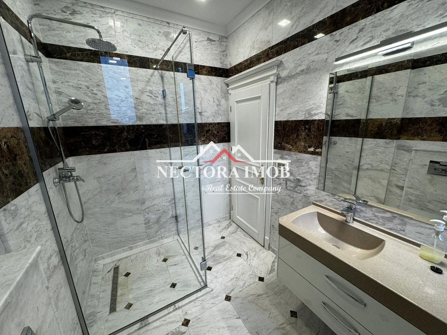 NECTORA IMOB-Apartament PREMIUM LUX 3 camere,80 mp,Str.Mestesugarilor - Poză 3
