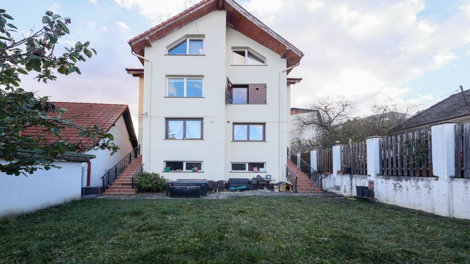 Duplex modern zona Centrala Brasov - Poză 3
