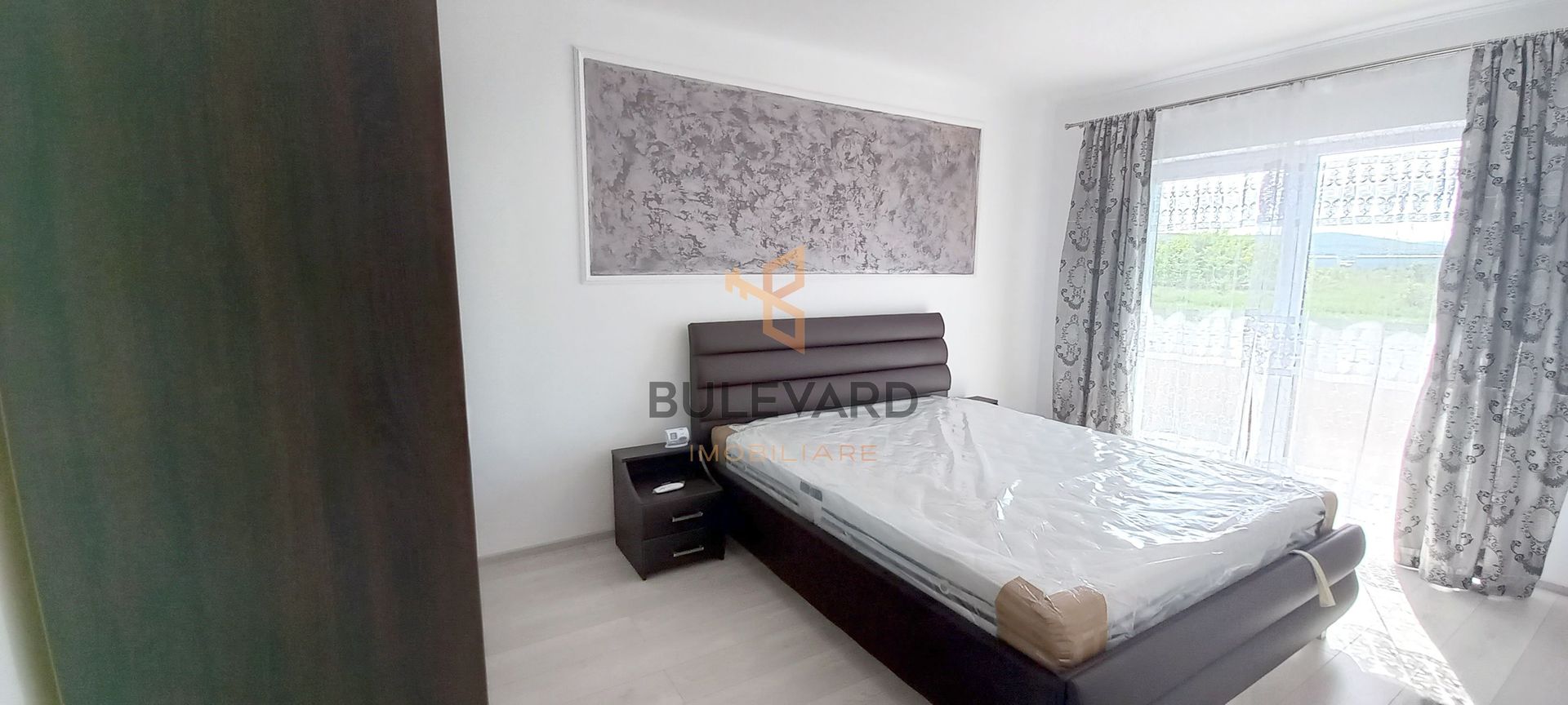 Apartament cu 2 camere, zona strazii Sesul de Sus! - Poză 4