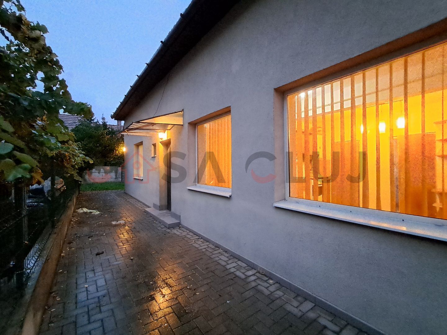 Casă calcan, Curte,  grădină, Iris!! - Poză 18