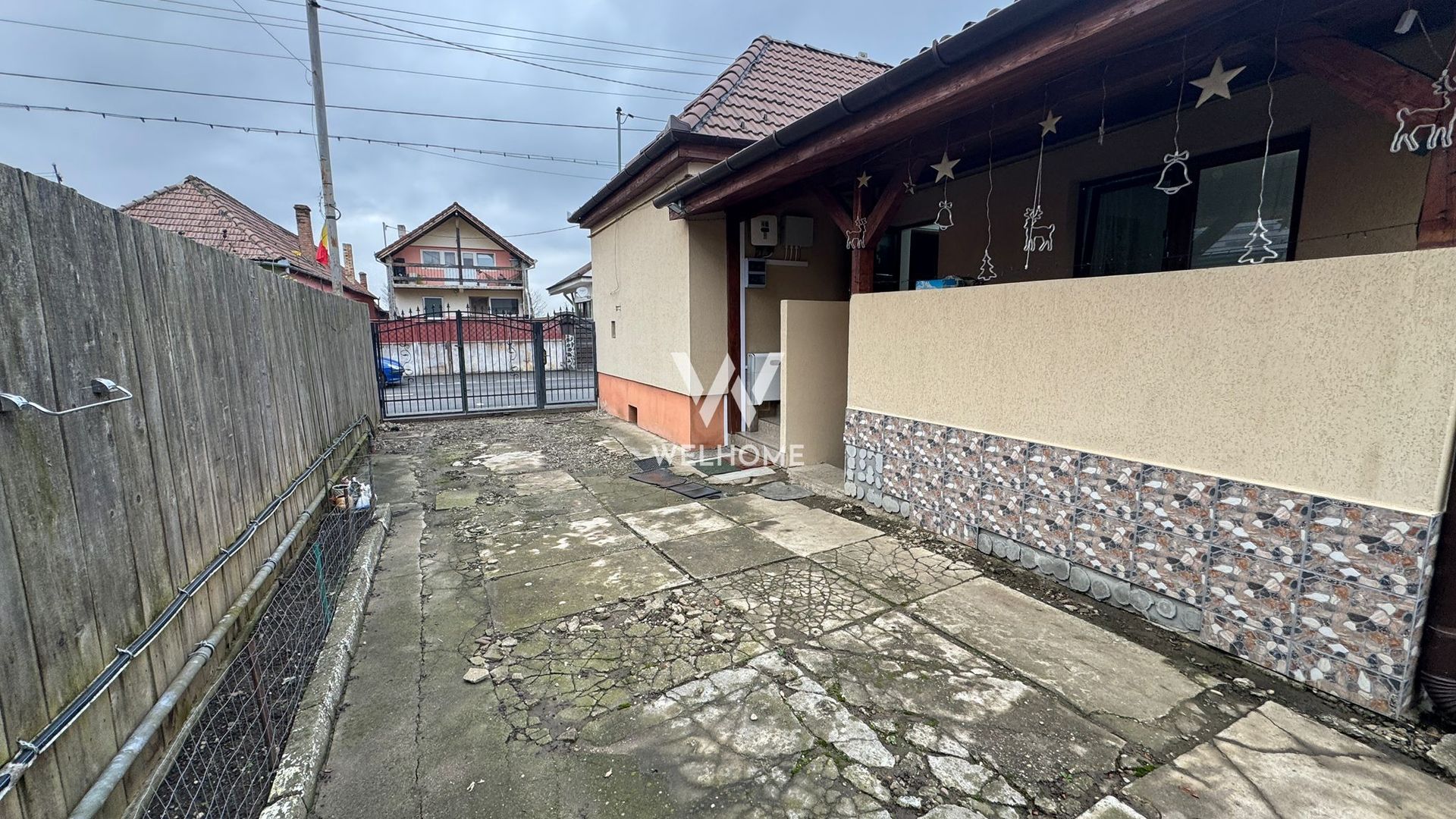 Casă individuală recent renovată, curte mare, GUSTERITA Sibiu - Poză 1