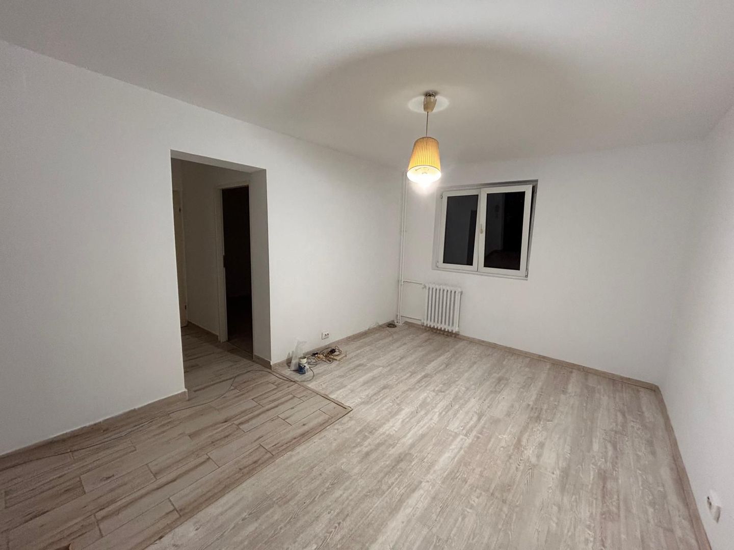 Apartament 2 camere, renovat, instalatii noi, parcare - Poză 9