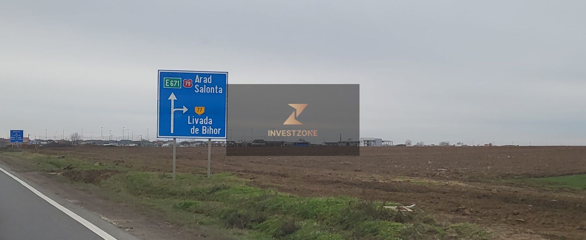 Vindem teren in zona aeroport Oradea,25000mp - Poză 1