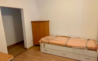 Apartament cu 2 camere decomandat, zona P- ta M. VITEAZUL - Poză 3