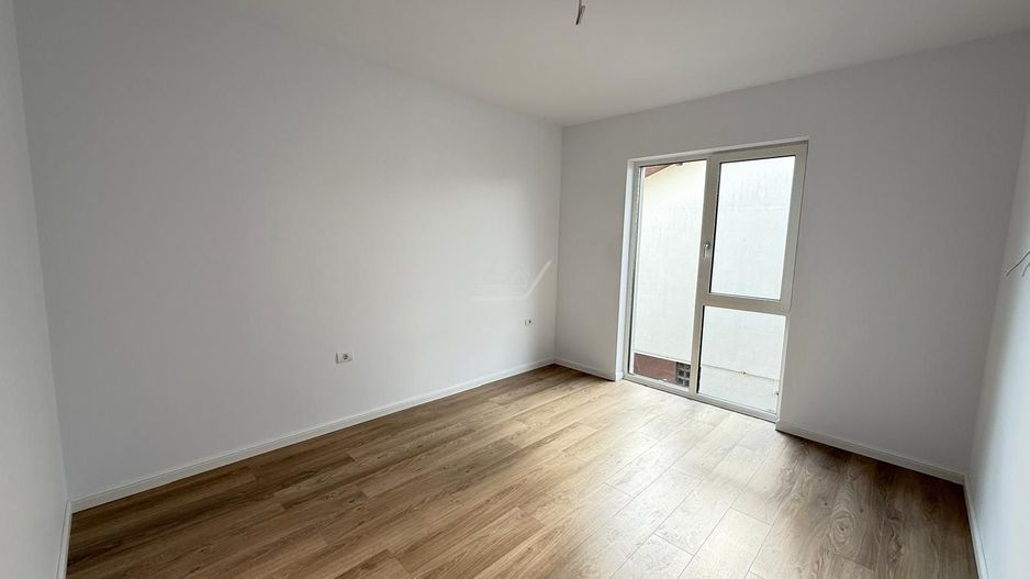 Locatie excelenta - langa Musicescu. 3 dormitoare. 2 locuri parcare. - Poză 15