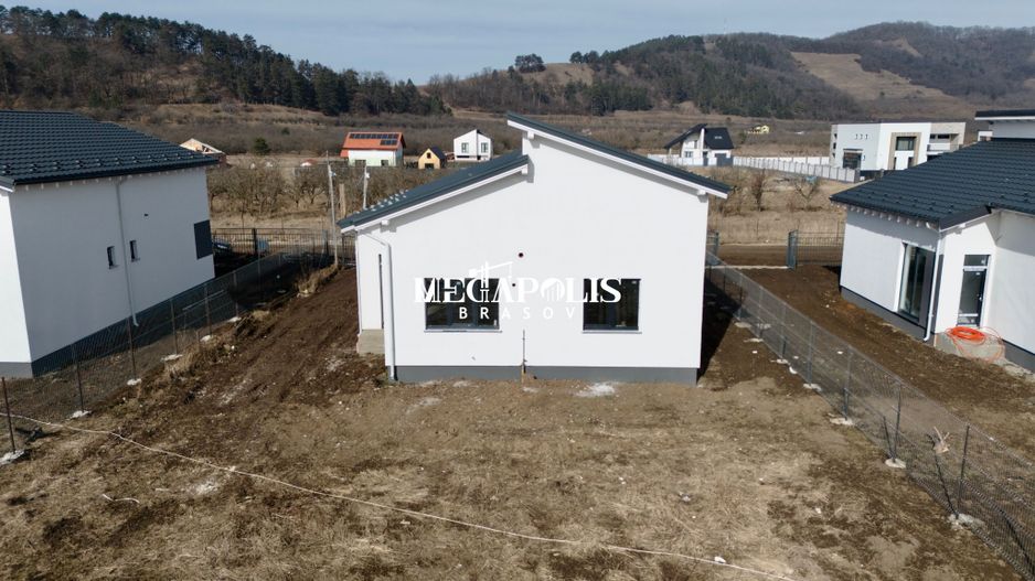 Casă individuală | Poalele Dealului Lempeș | Teren 600 mp - Poză 8