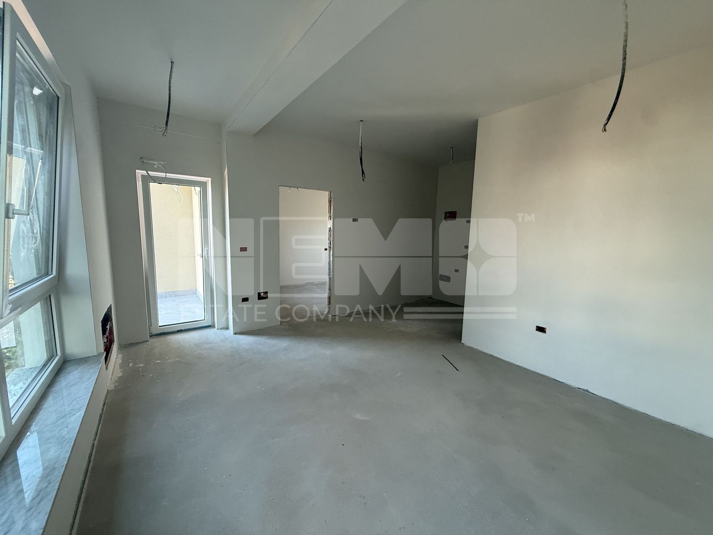 Apartament 2 camere | 44,5 mp + balcon | Etaj 1 | Rădăuți Central | Fi - Poză 1
