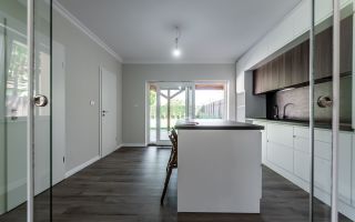 Casă gata de mutat în Aradul Nou, renovată complet (2026) - Poză 7