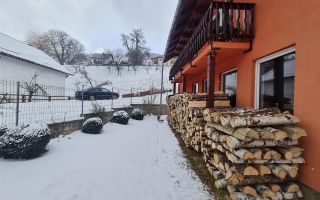 In regiune pitoreasca, cu view montan, Moeciu de Jos, Bran, Brasov - Poză 25