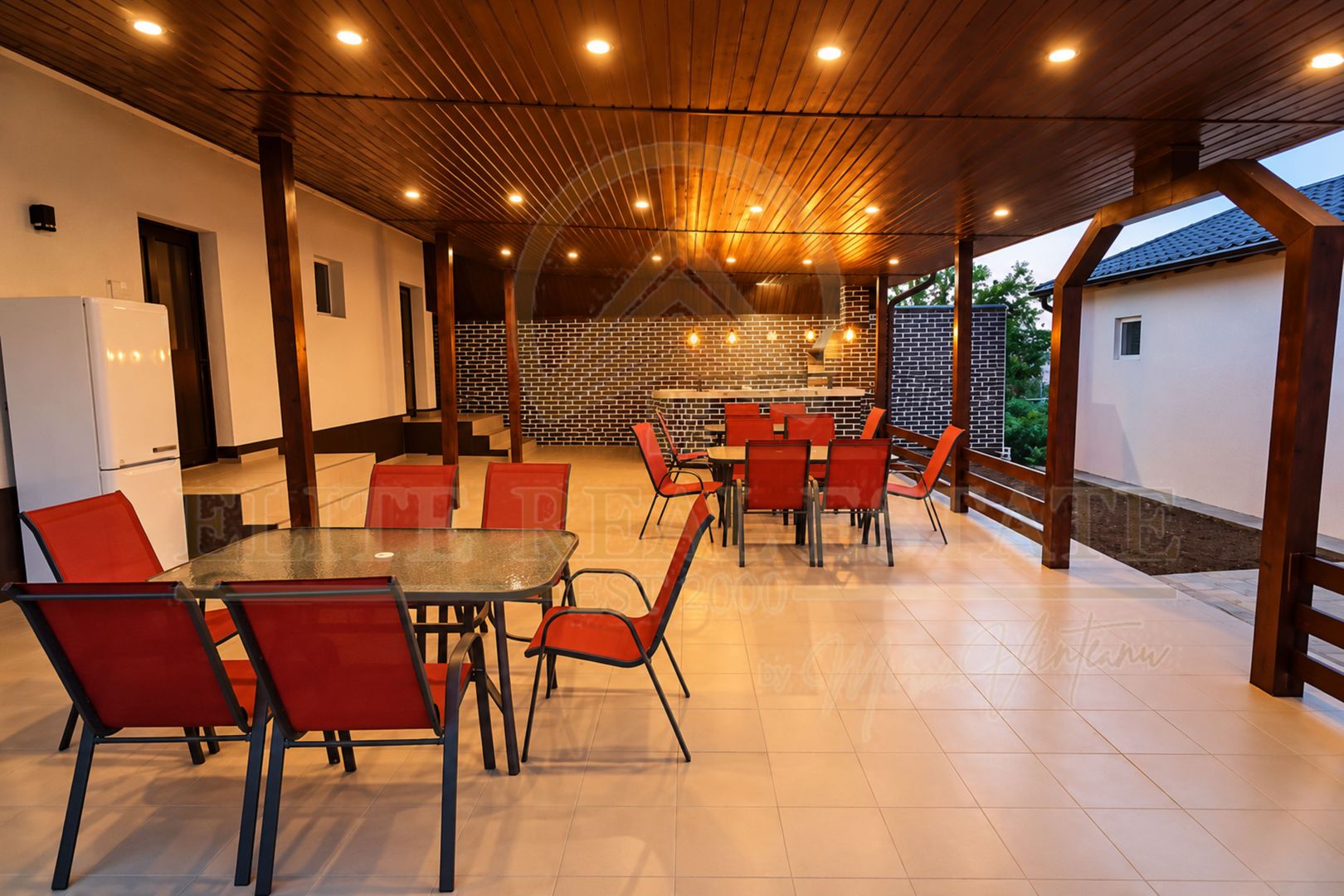 Afacere la cheie - Complex Turistic - Ponton Privat- Deschidere la Lac - Poză 9