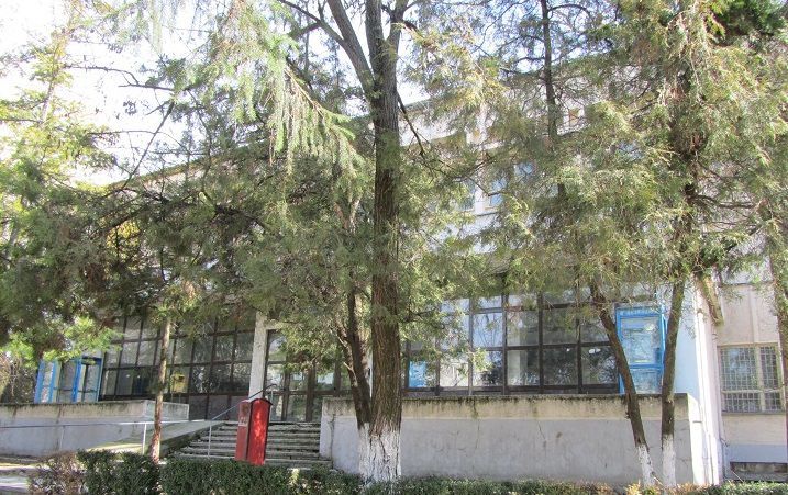 Cladire comerciala Turnu Măgurele - Poză 1