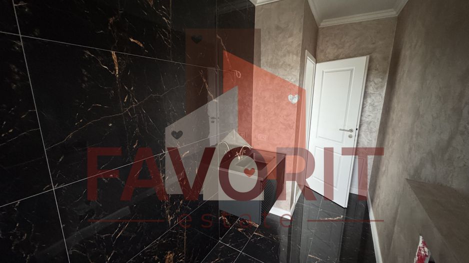 Comision 0%. Panouri si pompa de caldura. Despartit prin camera tehnica - Poză 25