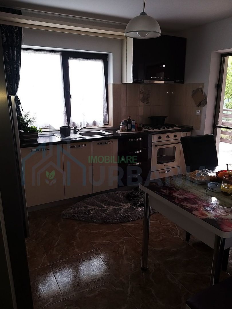 Casă modernă de vânzare, 4 camere, 190 mp, teren 550 mp, Fetești - Poză 4