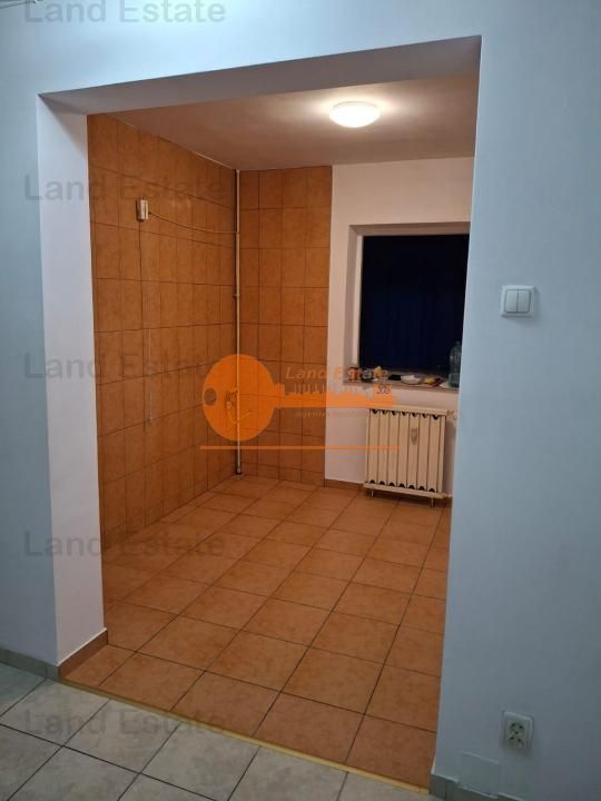 2 camere etaj 1 din 4 Aviatiei - Poză 10
