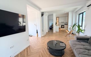 CASA DE VANZARE LA INTRARE IN COMUNA BERCENI – 5 CAMERE - Poză 5
