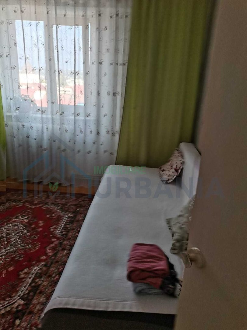 Apartament cu 3 camere Frumoasa decomandat - Poză 3