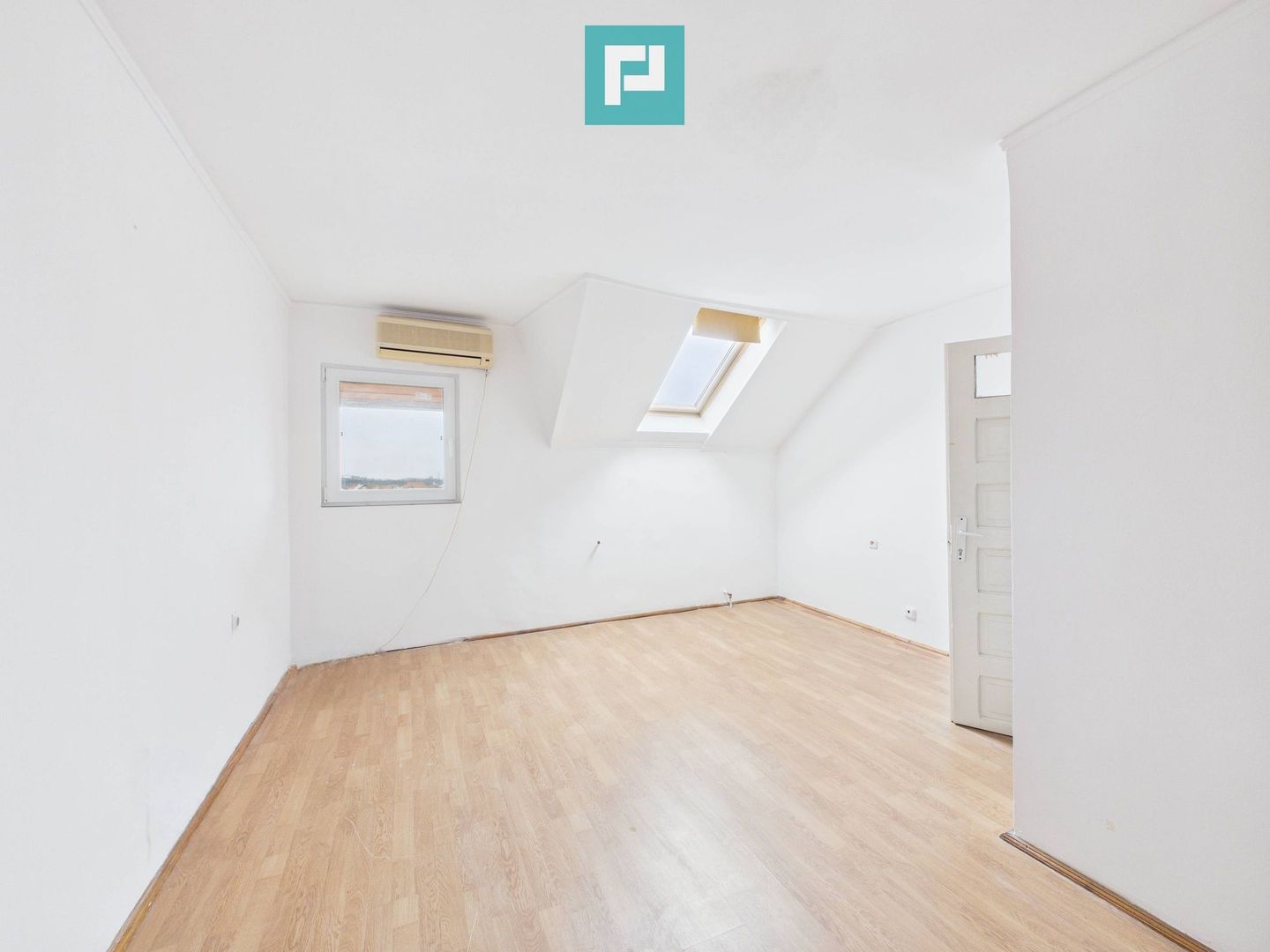 Casă în zona turistică maximă, Băile 1 Mai, Oradea - Poză 44