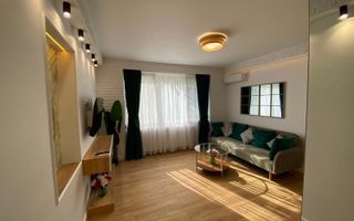 Ultra-central Premium | 2 camere Sala Palatului | Proaspăt renovat |Mobilat NOU - Poză 4