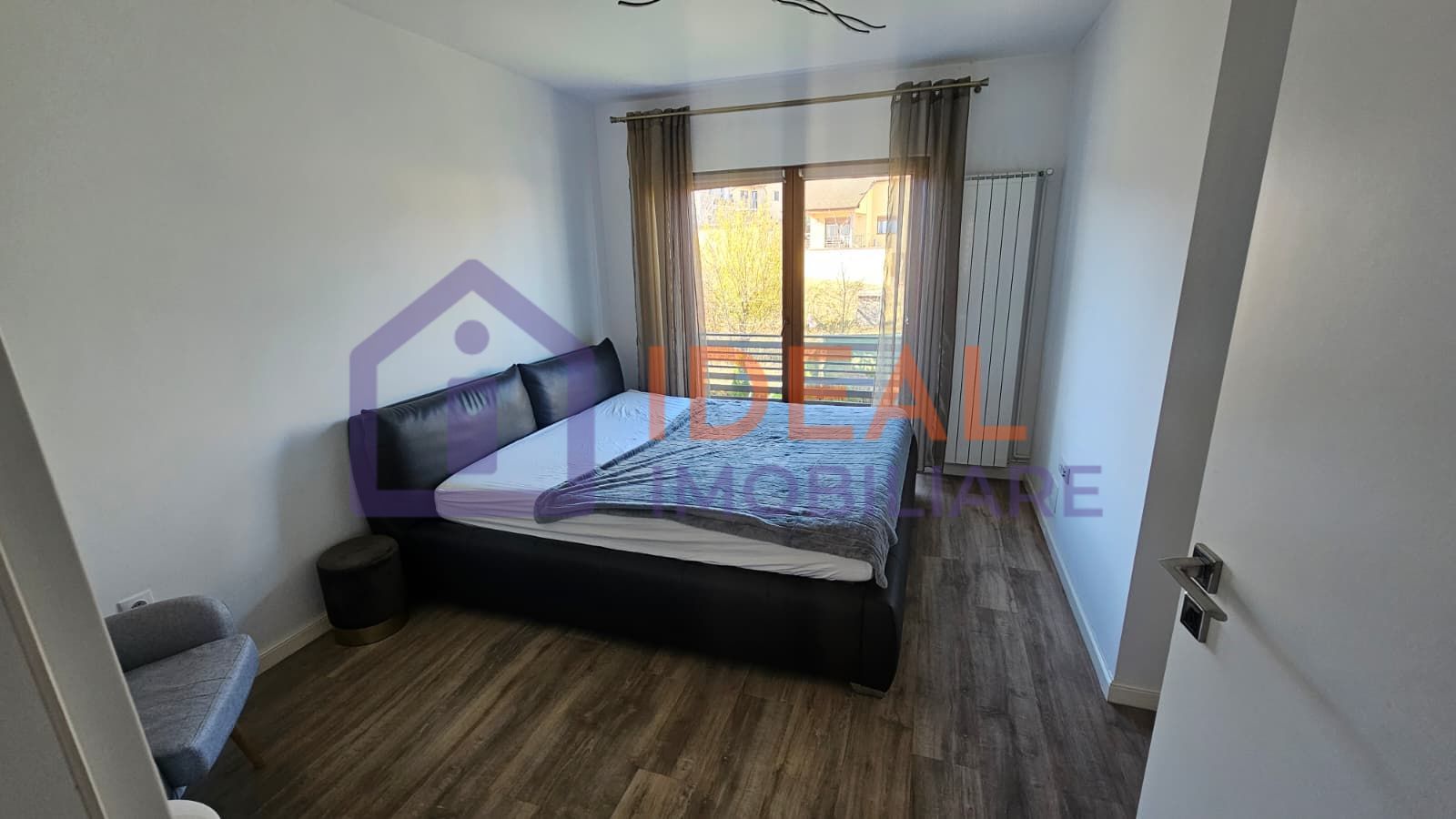 Duplex modern în Șelimbăr -350 mp curte, complet amenajat - Poză 15