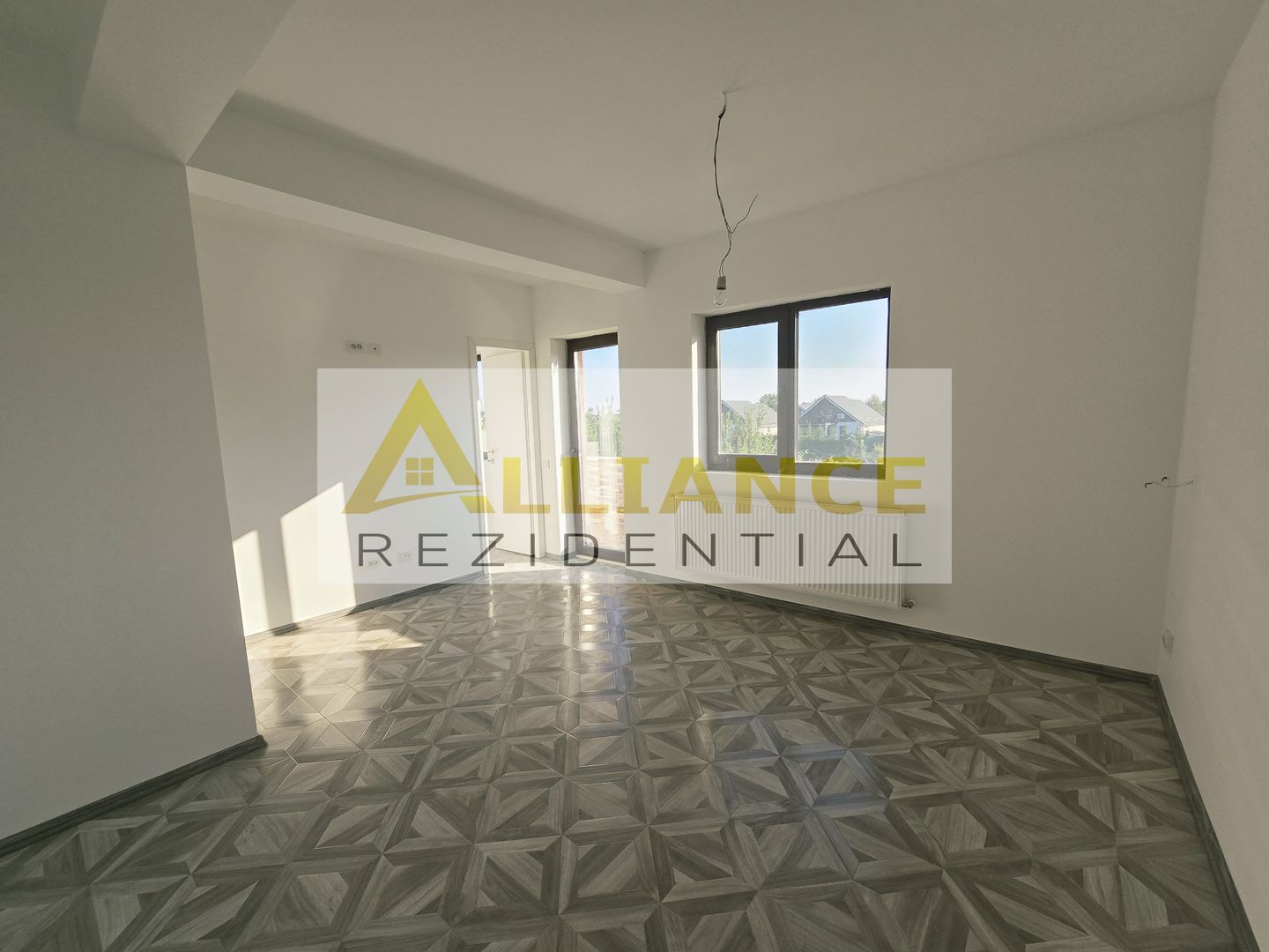 Vila individuala-P+1E+M-560mp teren-pomi fructiferi-beci - Poză 8