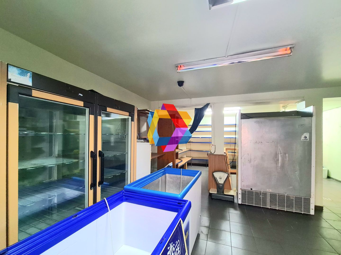 Spatiu comercial de vânzare Brașov - 101 mp # plus-imo.ro - Poză 1