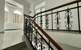 Vila spatioasa | Complet renovată | Central - Poză 21