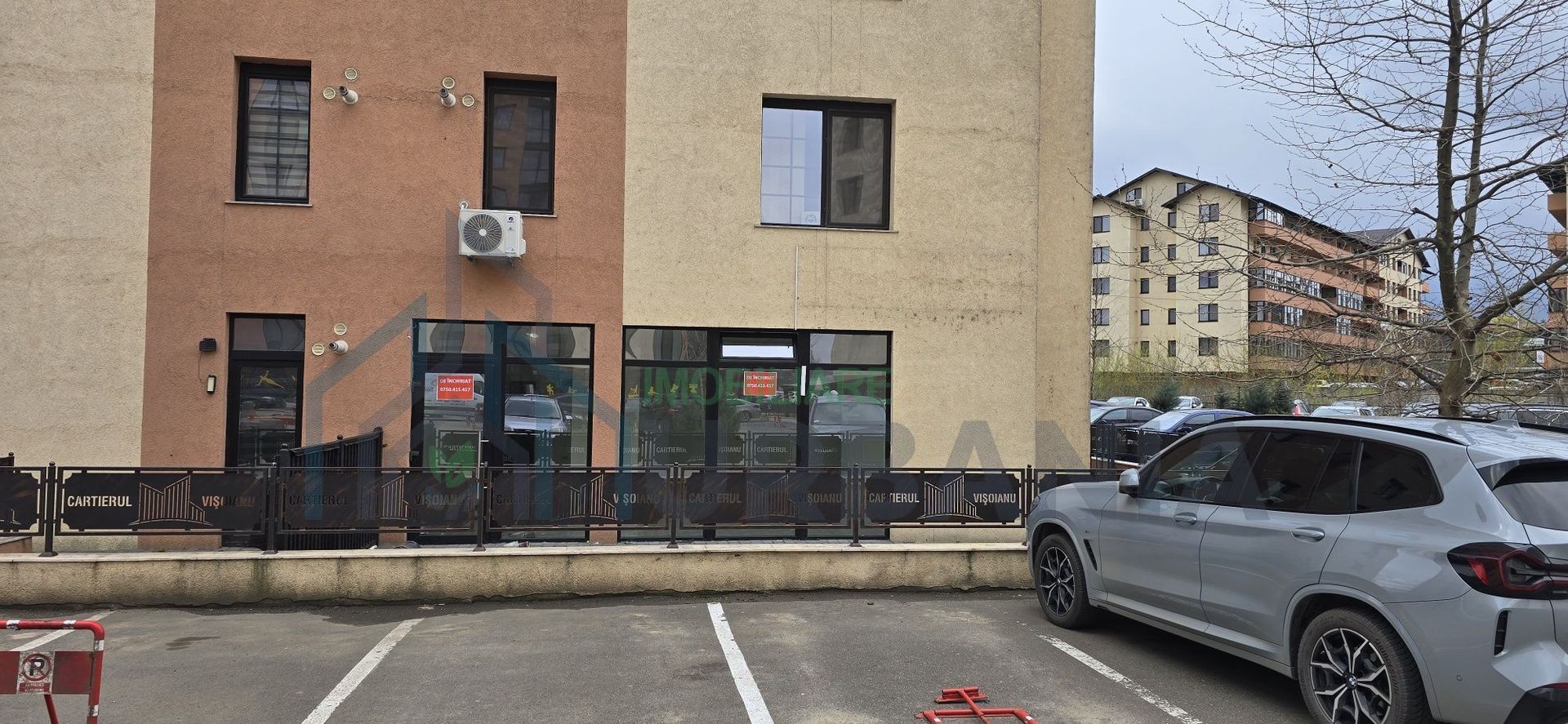 Spațiu comercial vitrină colț + terasă mare, cartier Visoianu - Poză 3