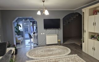 Casă de vânzare, 4 dormitoare, 3 băi, Lunca Cetățuii – 239.000 EUR - Poză 3