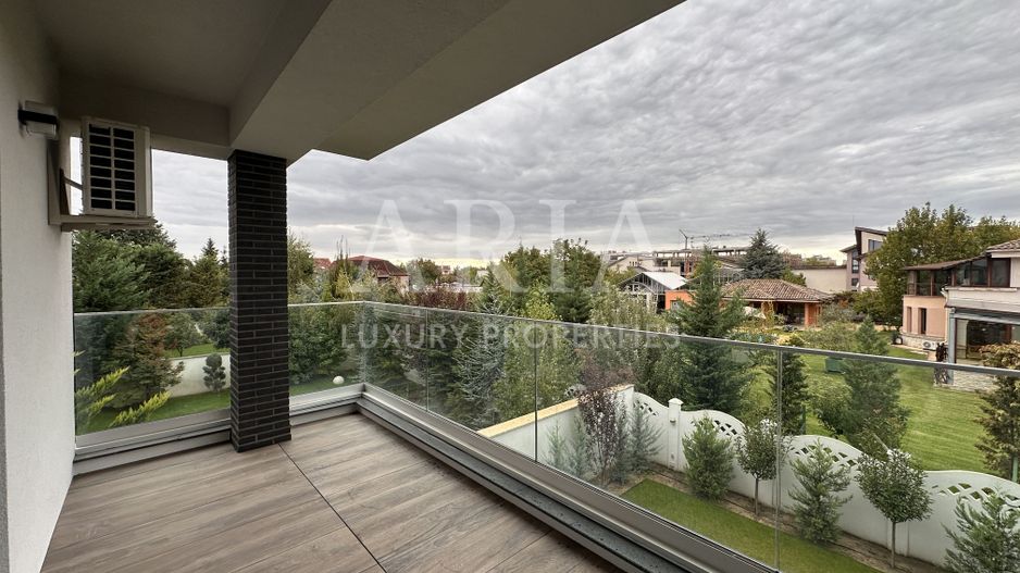 Vila de LUX cu 7 camere IANCU NICOLAE - Poză 31