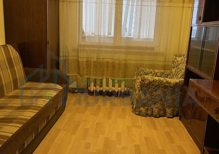 # inchiriez ap 4 camere Selgros Nicolina Iasi - Poză 6