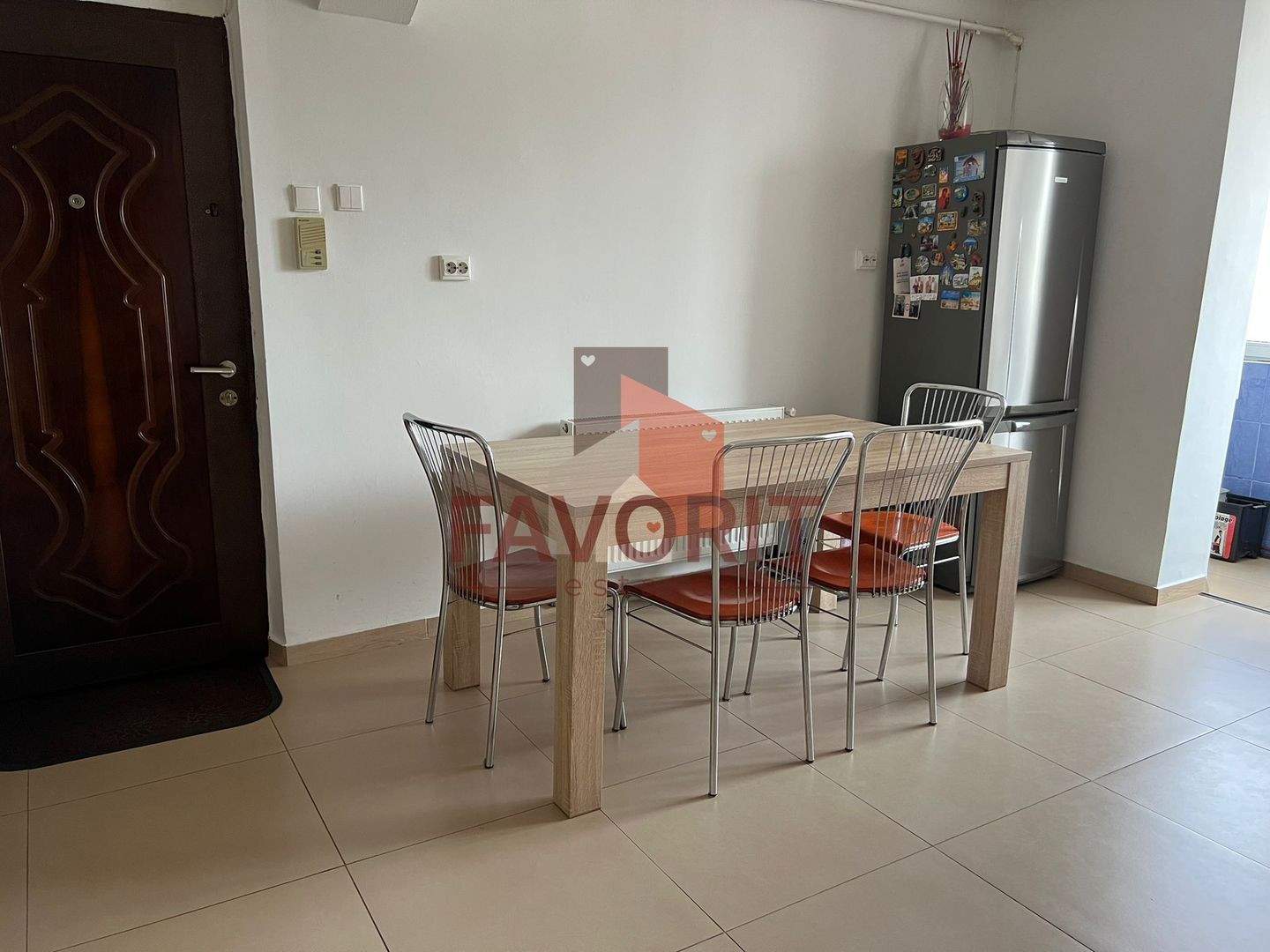 Centrala proprie. Complet renovat. Mobilat si utilat. - Poză 15