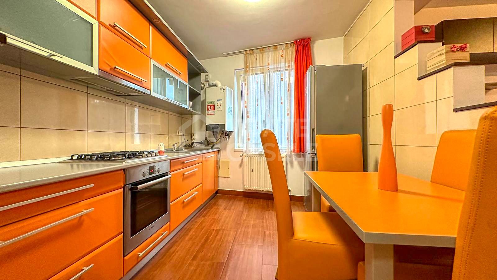 Apartament cu 2 camere, mobilat, utilat, zona Grand Hotel Italia - Poză 2